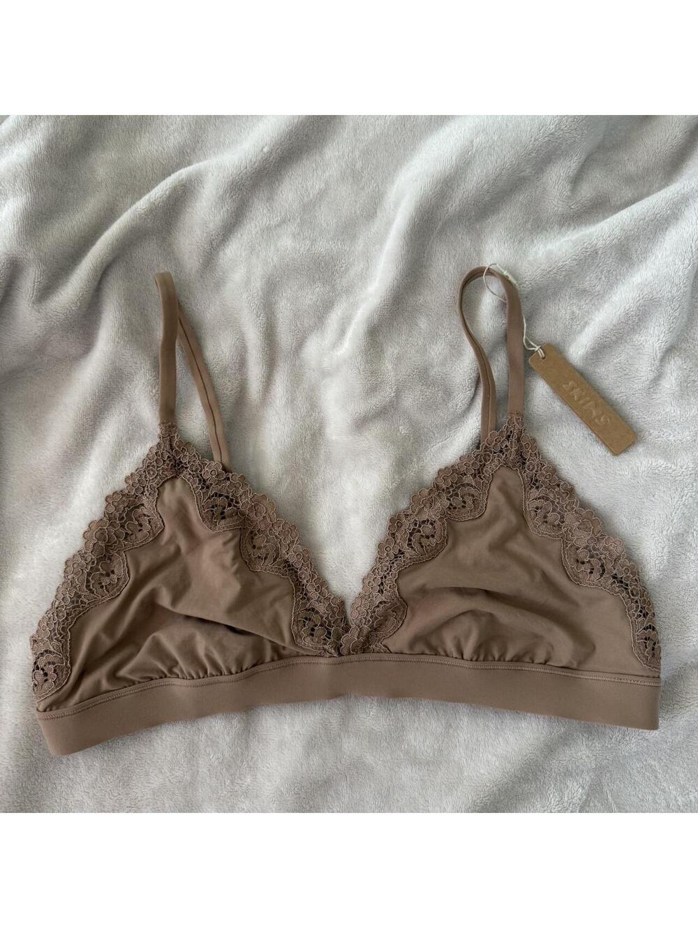 Skims fits everybody lace triangle bralette nwt